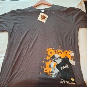 Zumba Fitness Men's Gray Graphic T-Shirt Beto Perez Signature (Rare)
